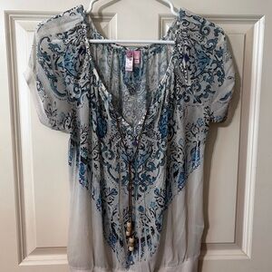 Dolled Up Gray and Brown Puff Sleeve Graphic Blouse